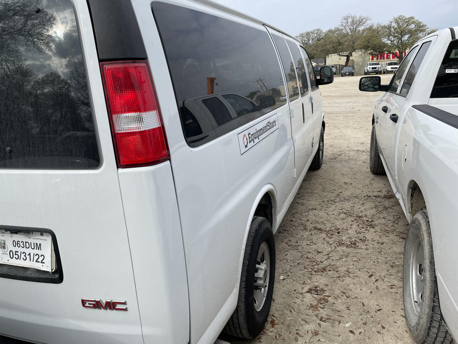 2022 GMC Savana 3500