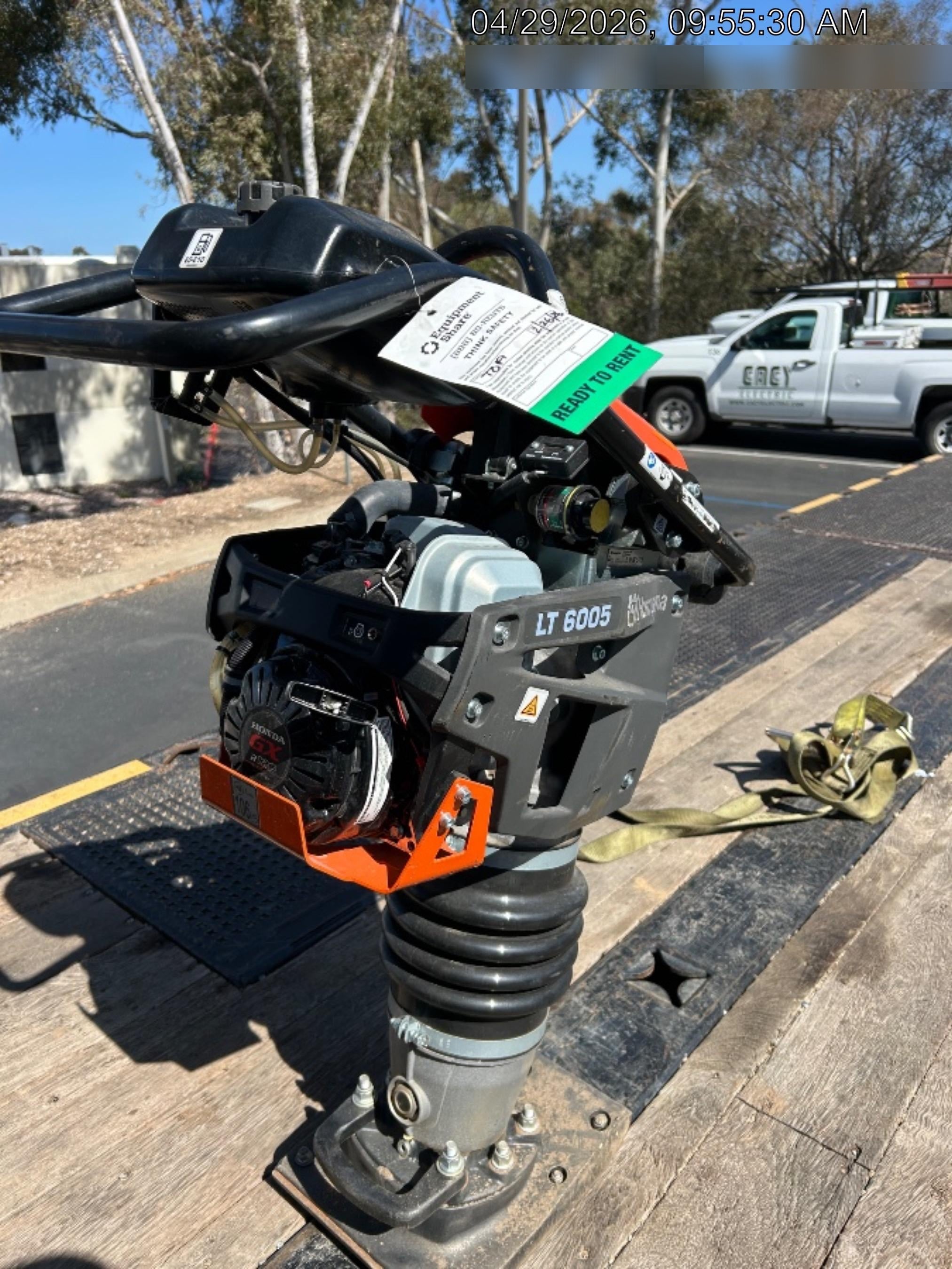 2025 HUSQVARNA LT6005