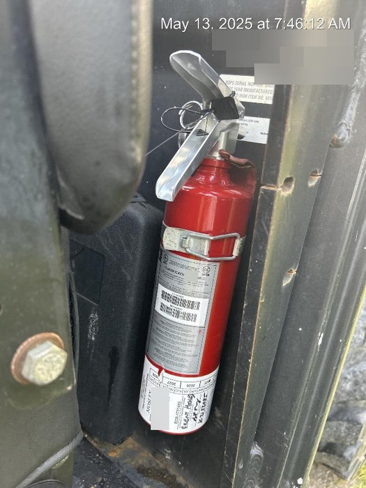 2018 Genie GTH-844 GTH-844 w/Open ROPS, Solid Tires, beacon/work lights, 60" carriage/forks