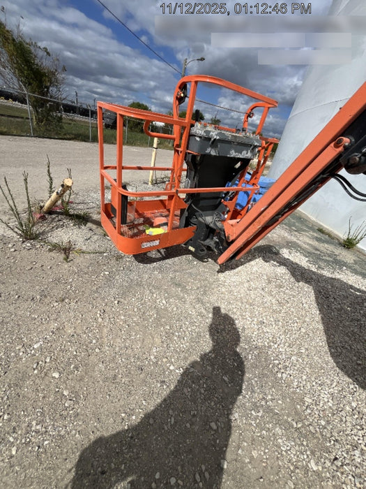 2019 JLG 450AJ