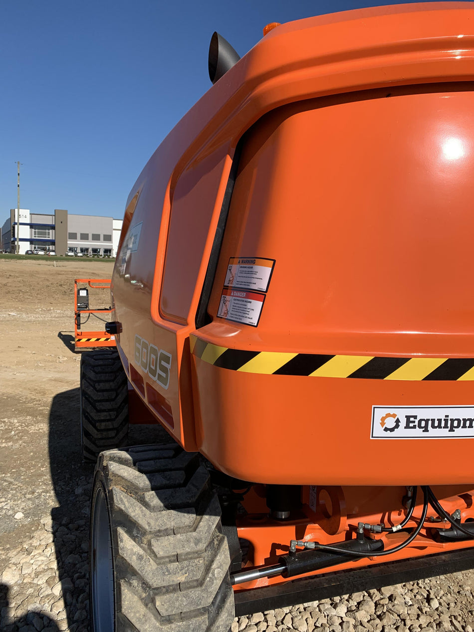 2021 JLG 600S