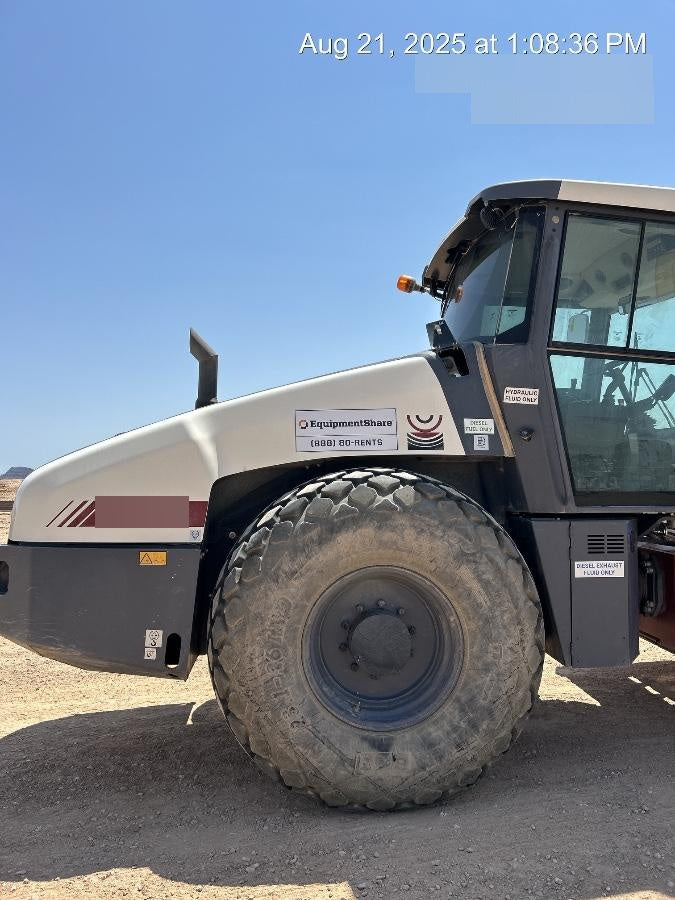 2022 DYNAPAC CA2500D
