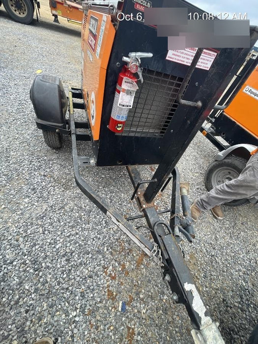 2021 Lincoln Electric Vantage 322 Vantage 322 Ready Pak 3 w/ Decals, ORANGE (includes trailer, cable rack, fender light kit) NO Telematics