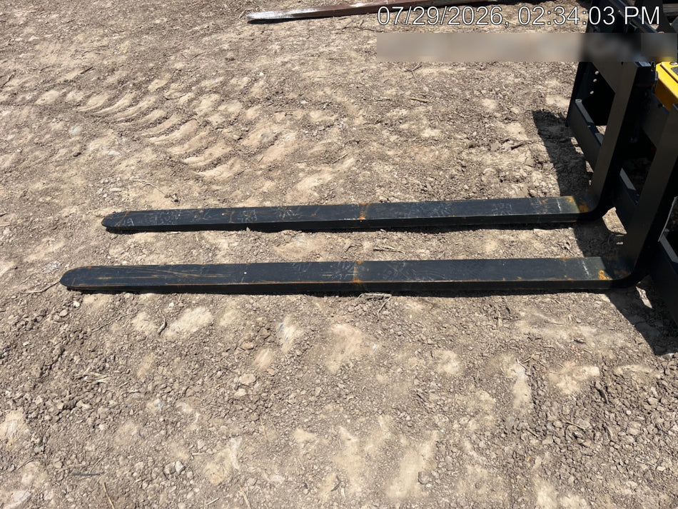 2026 ARROW MATERIAL HANDLING 72" Pallet Forks - Arrow