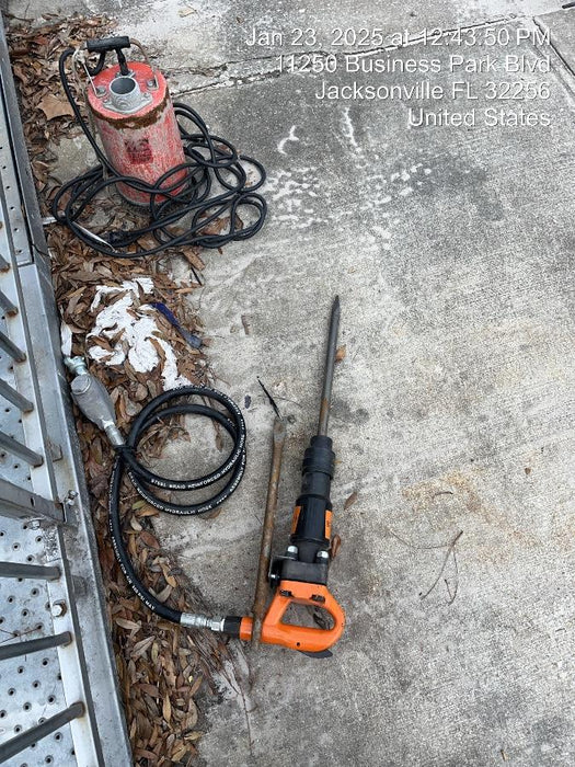 2024 MICHIGAN PNEUMATIC ES-CH3R-TRACKER