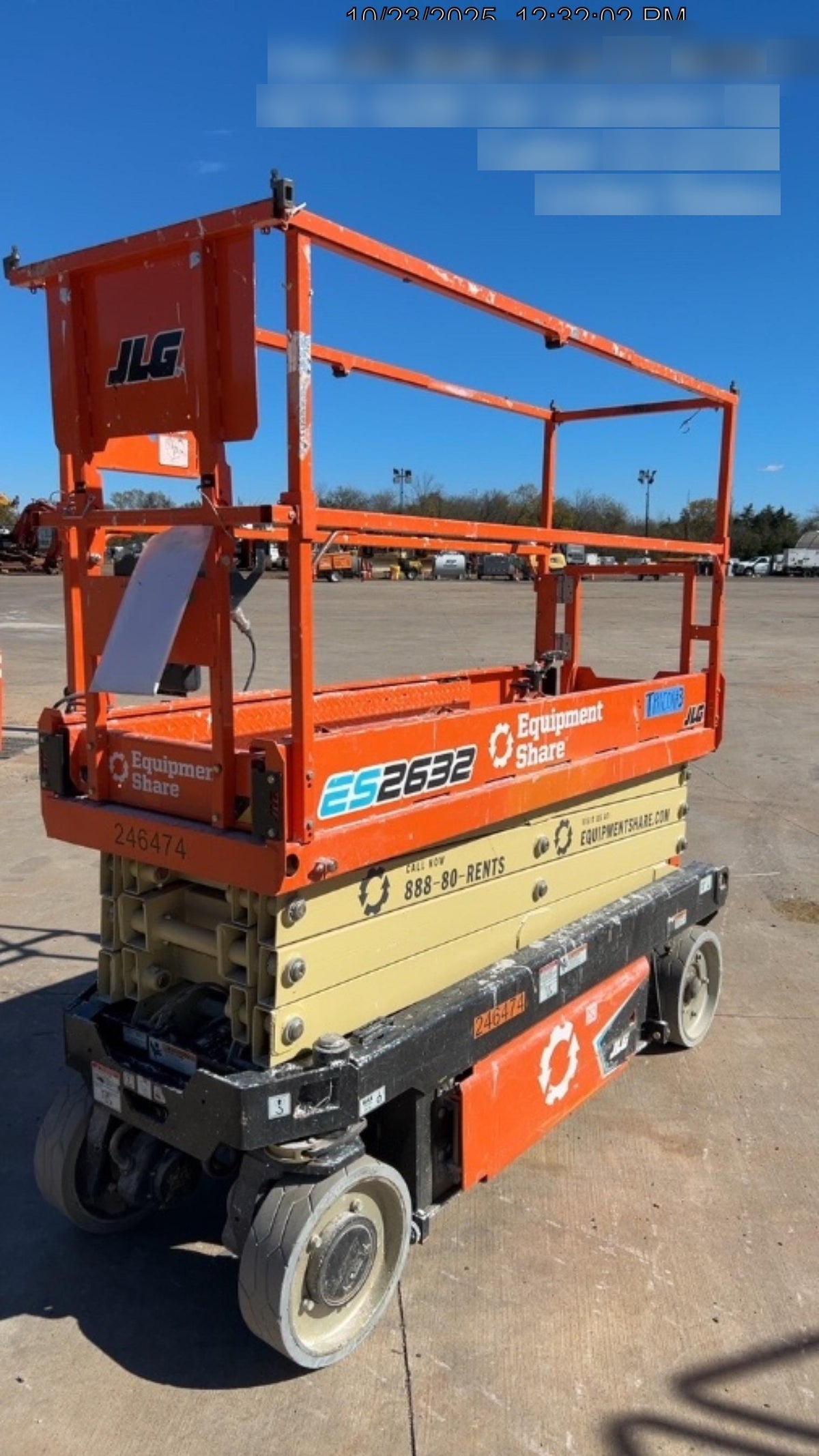2022 JLG ES2632
