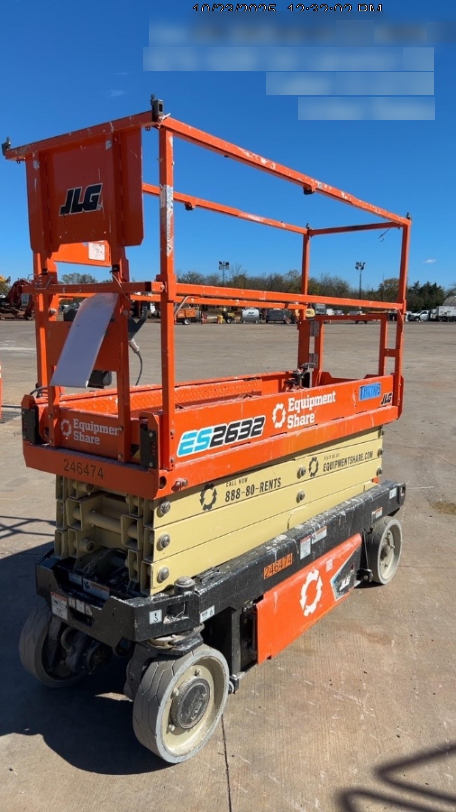 2022 JLG ES2632