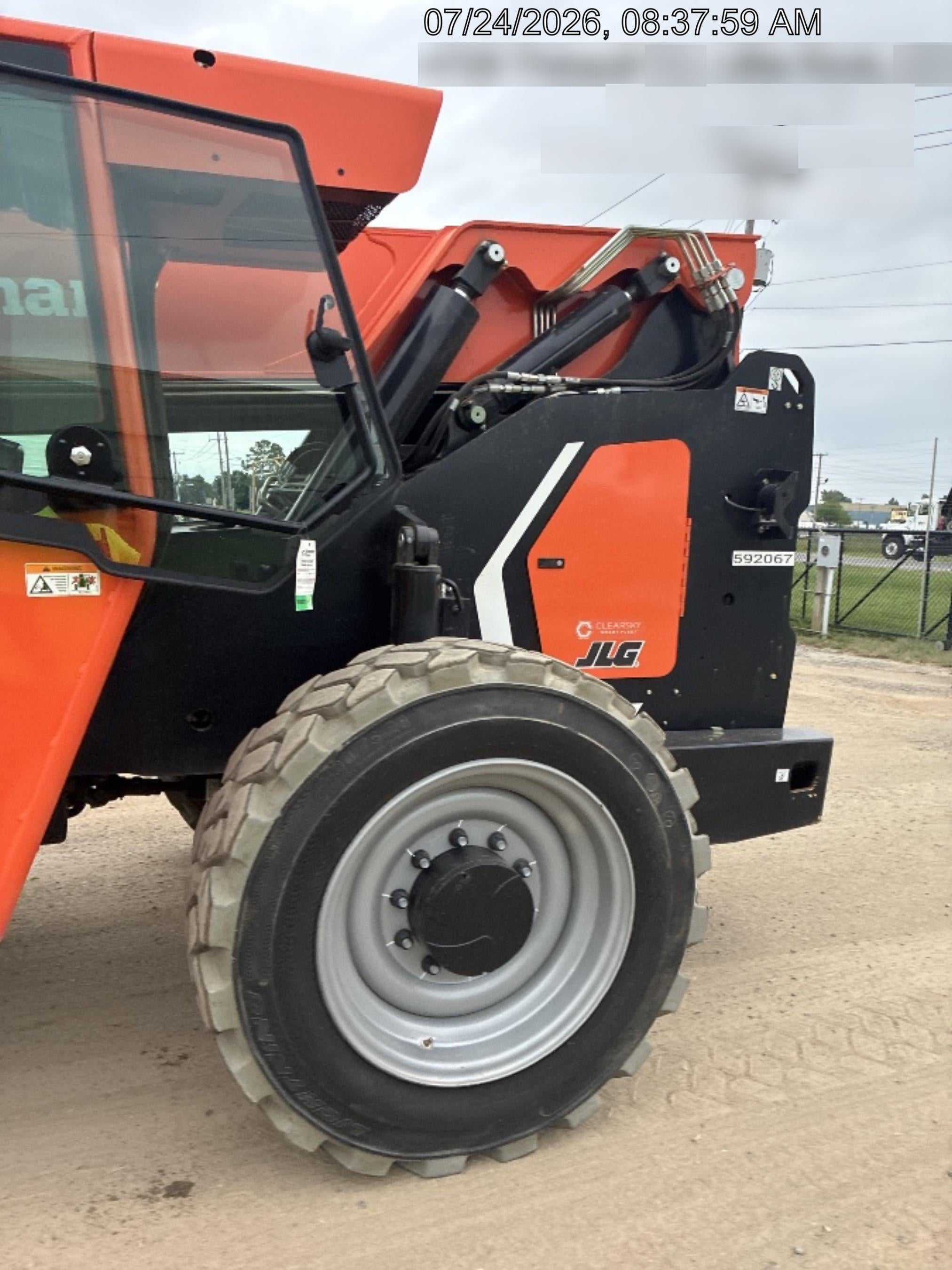 2025 SKYTRAK 10054
