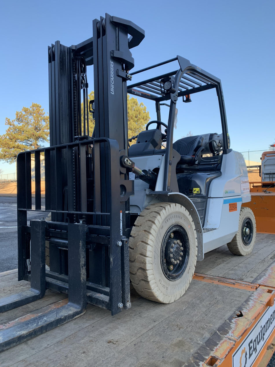 2022 UNICARRIER PF80N