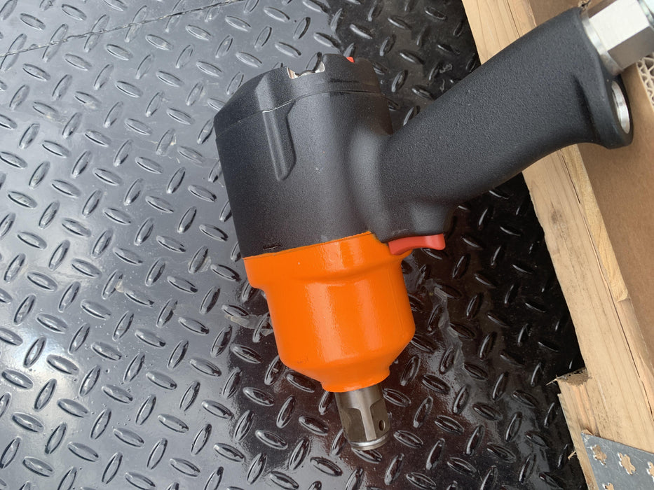 2020 MICHIGAN PNEUMATIC 750SS