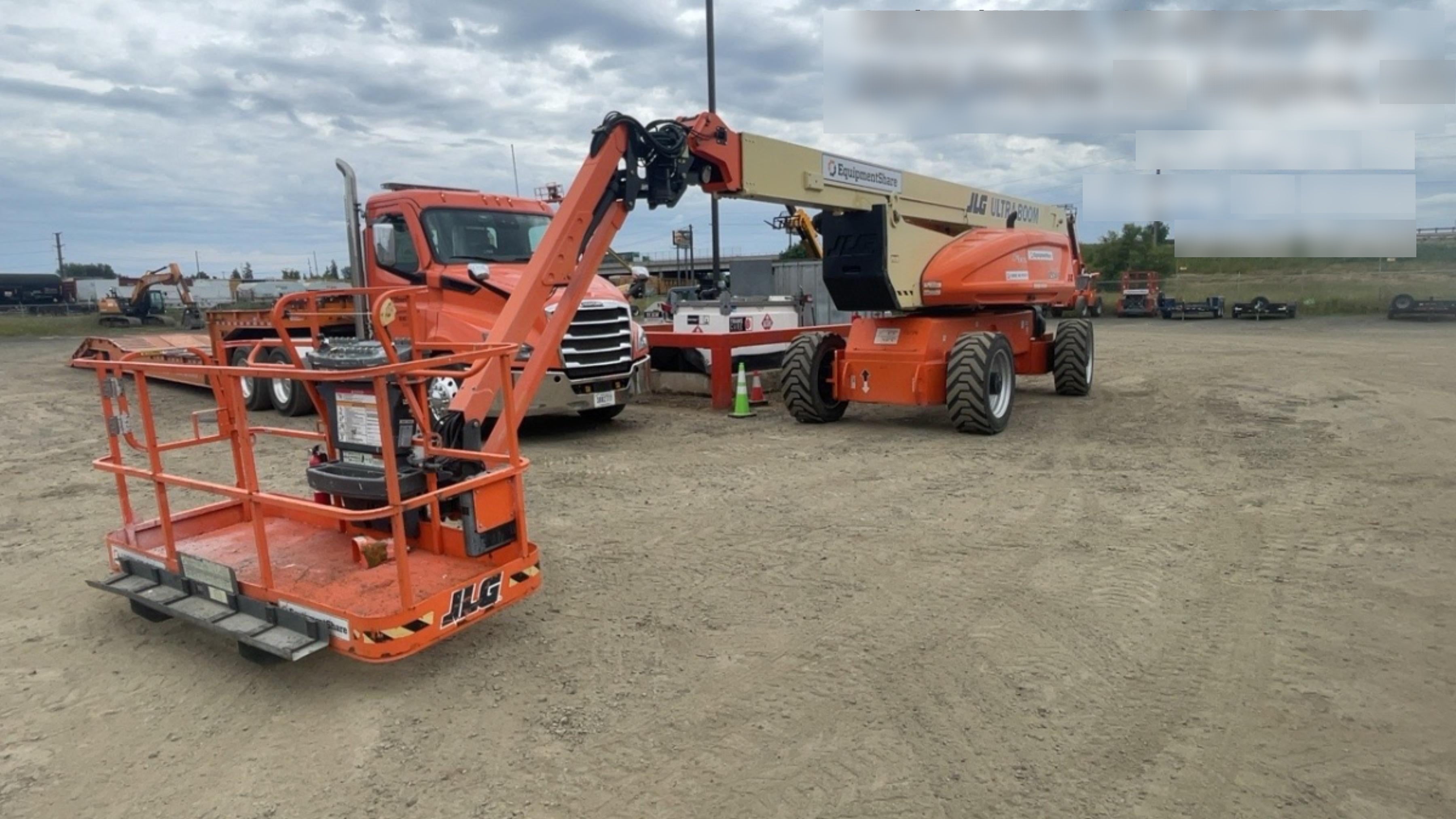 2020 JLG 1250AJP