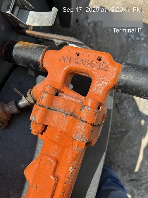 2021 MICHIGAN PNEUMATIC MP-30-1