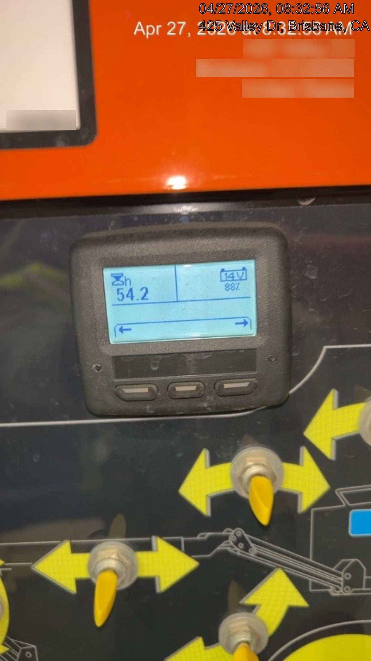 2025 JLG E300AJP