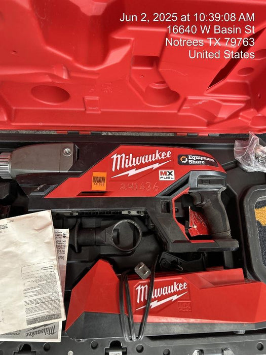 2022 MILWAUKEE MXF301-2CP