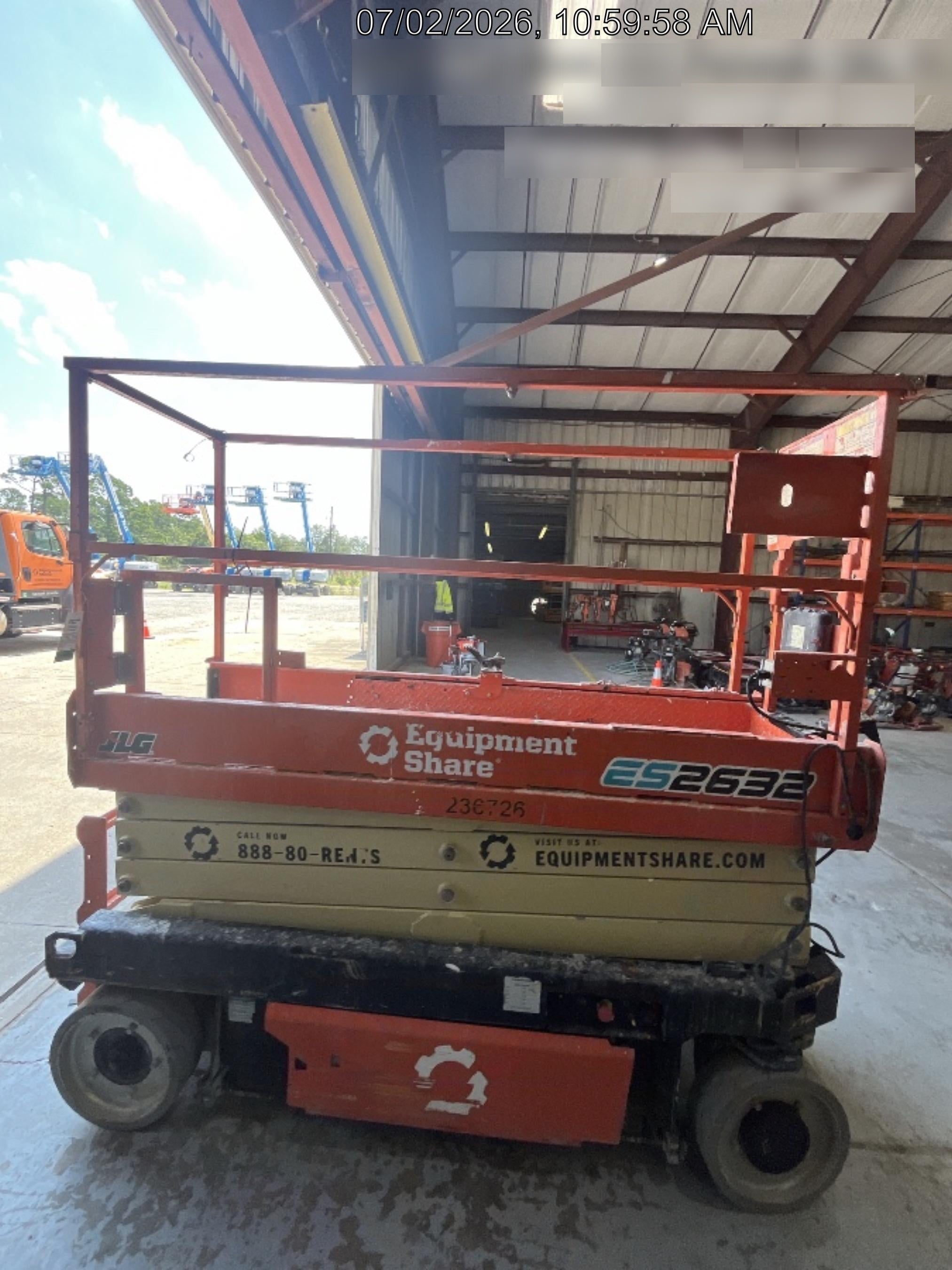 2022 JLG ES2632