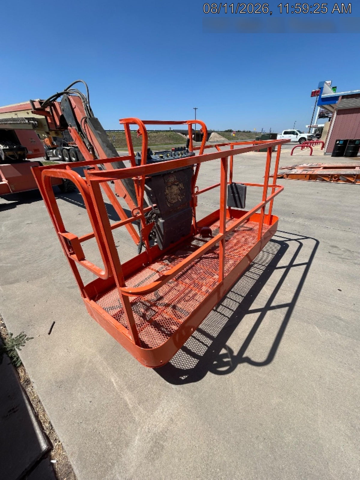 2019 JLG 660SJ