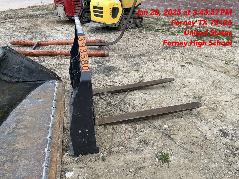 2024 PALADIN 48" Pallet Forks - Paladin