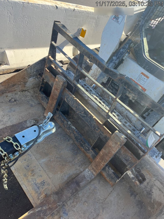 2020 PALADIN 48" Pallet Forks - Paladin