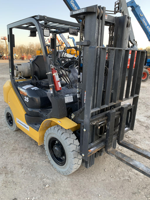 2021 KOMATSU FG25T-16