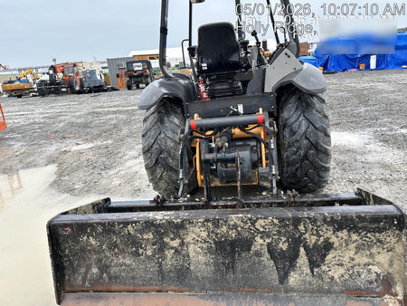 2022 CASE 570N EP