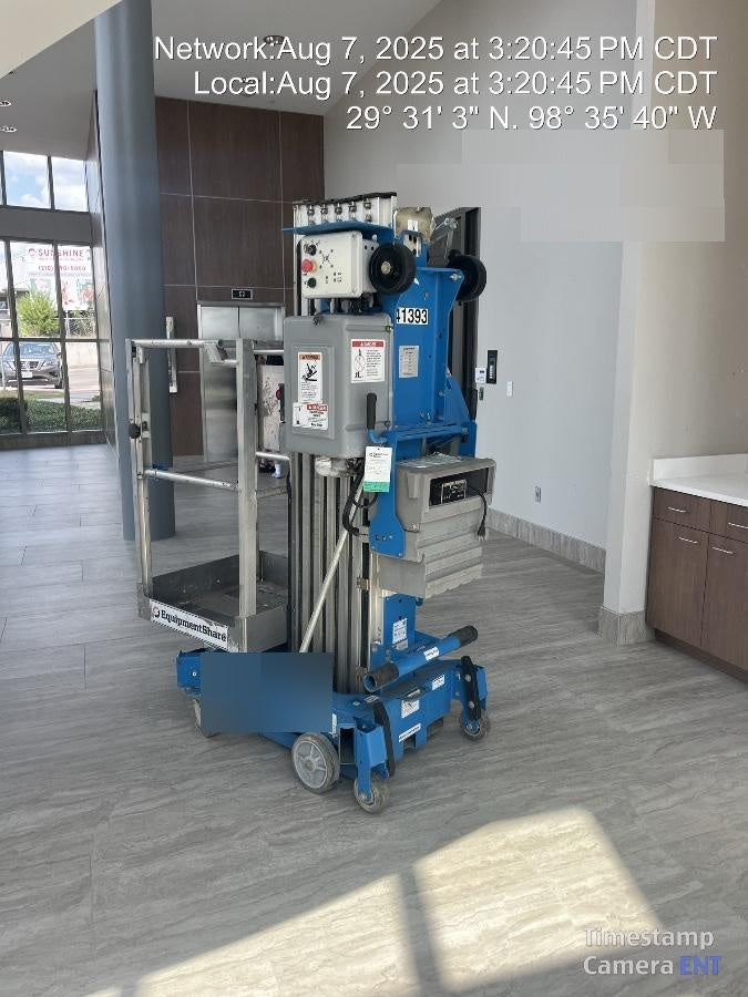 2019 GENIE AWP-30S