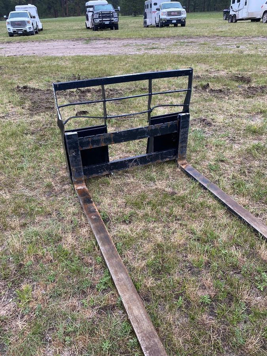 2024 ARROW MATERIAL HANDLING F5100CB - 72"