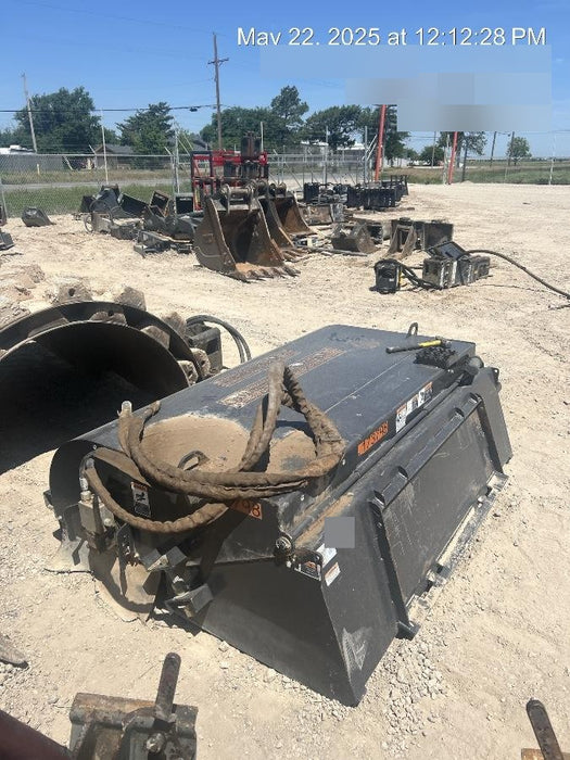 2021 PALADIN Sweepster SB72