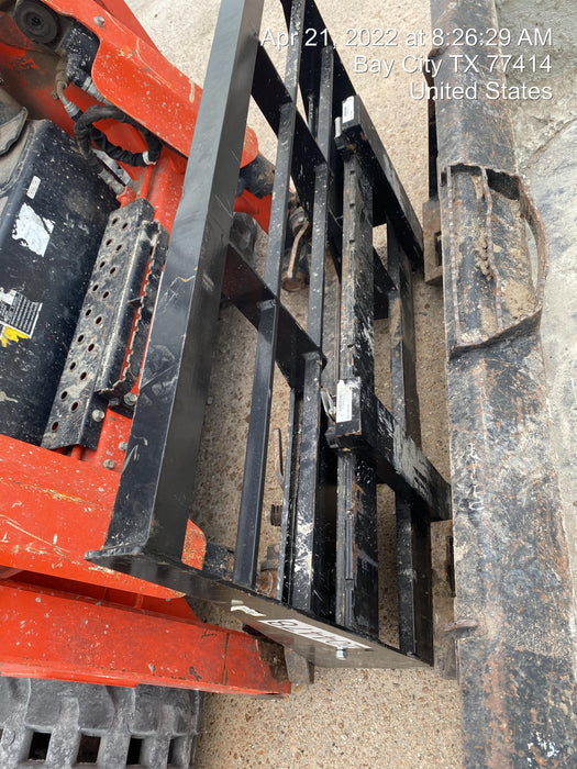 2021 ARROW MATERIAL HANDLING 60" Pallet Forks