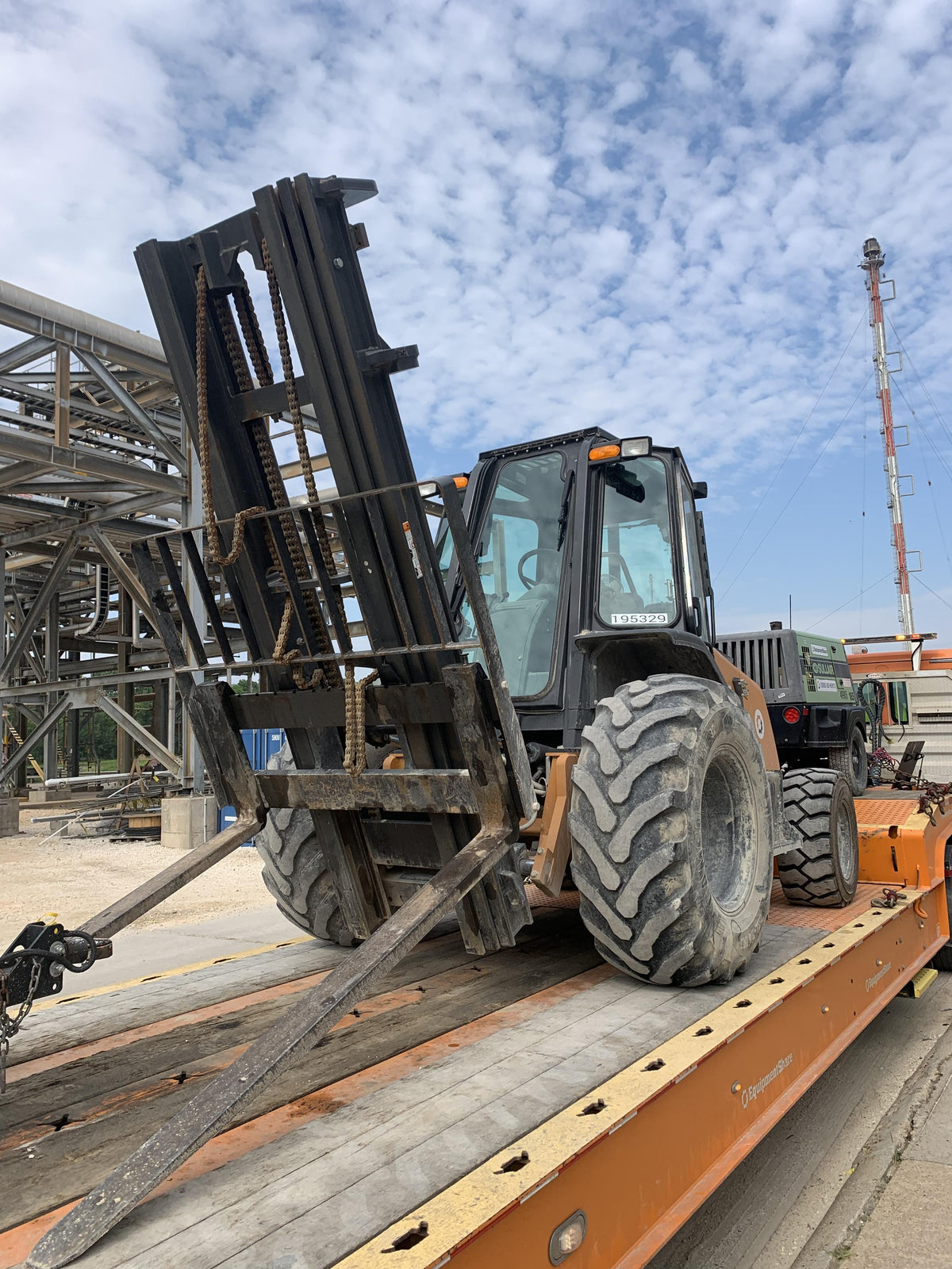 2021 CASE 588H