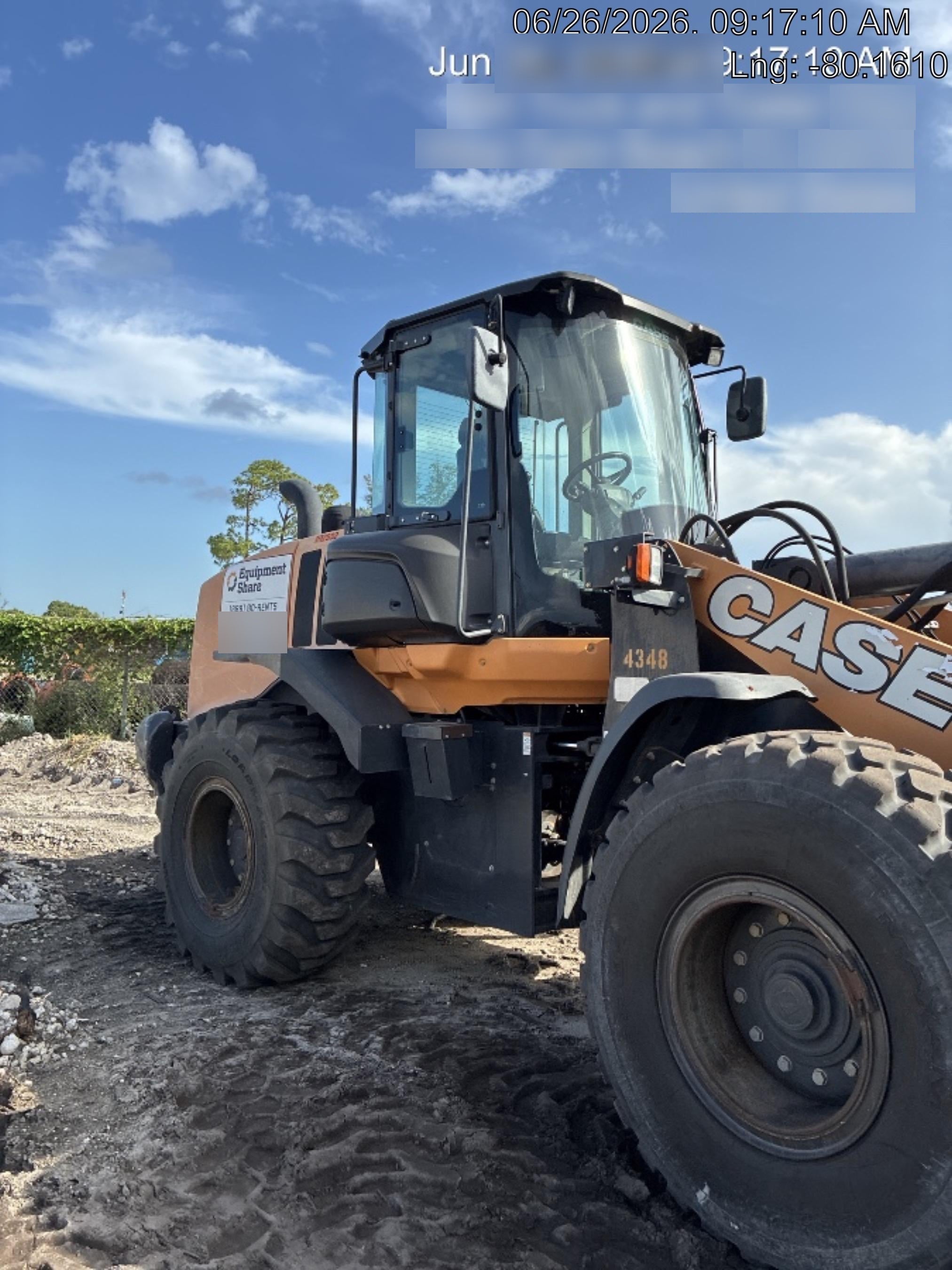 2018 Case 721G CLOSED CAB, 1 FUNCTION, JRB 416 STYLE HYD COUPLER