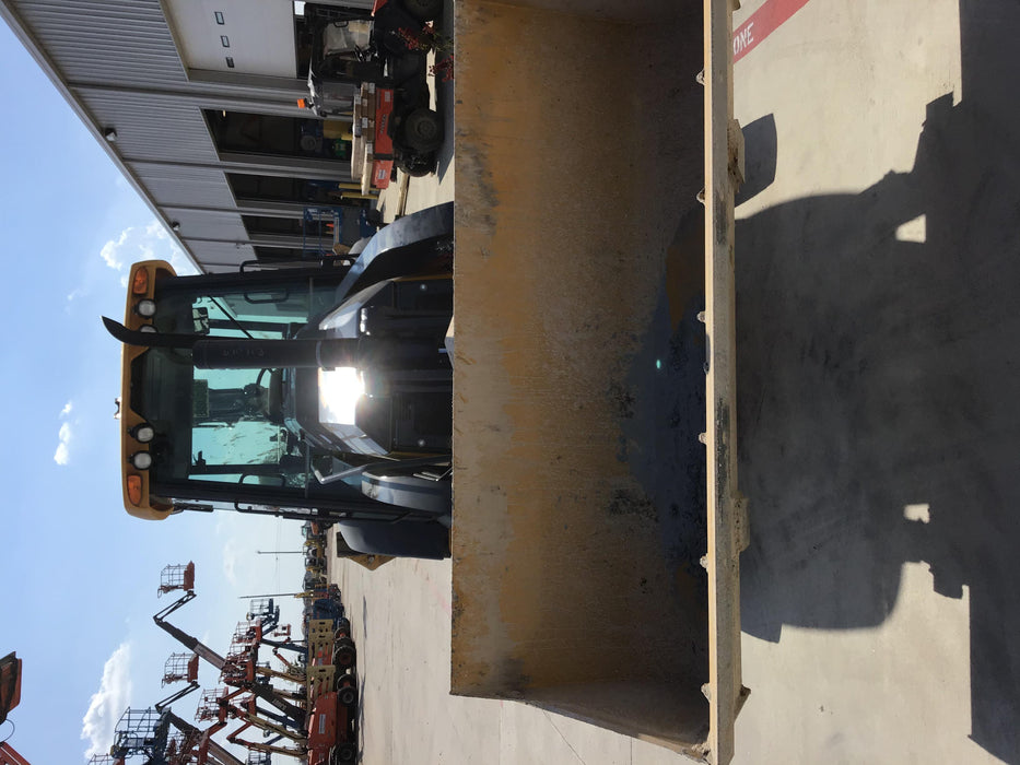 2020 John Deere 310LEP Cab/Heat/Air, 4WD, Standard Stick, Pilot Controls, 2 Way Hydraulics, TAG Manual QC