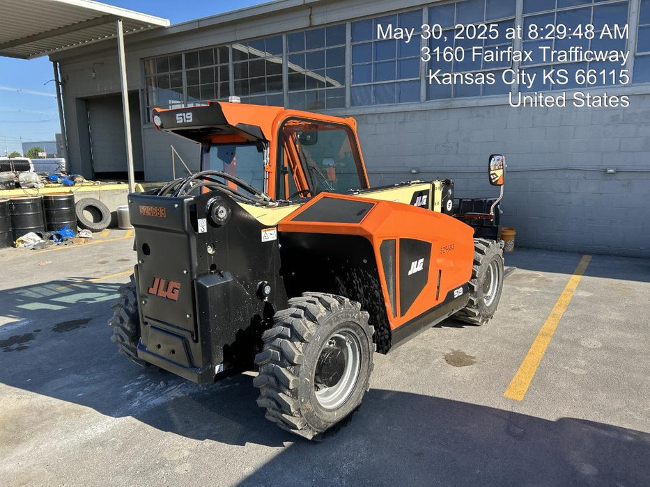 2025 JLG 519