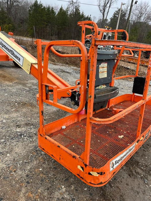 2020 JLG 400S