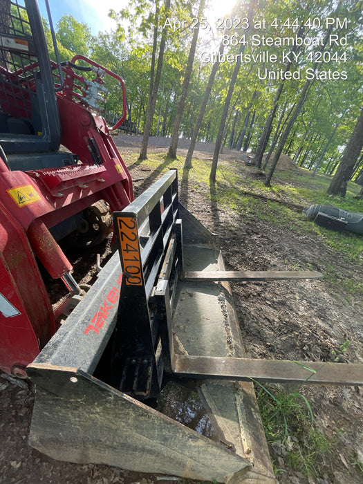 2022 ARROW MATERIAL HANDLING 48" Pallet Forks - Arrow