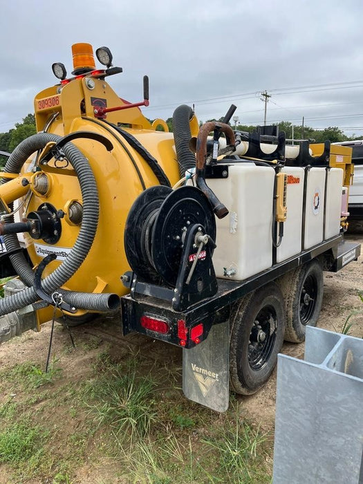 2023 Vac-Tron LP573XDT T4 Koehler Diesel Engine, 500 Gallon Debris Tank, x2 100 Gallon Water Tanks