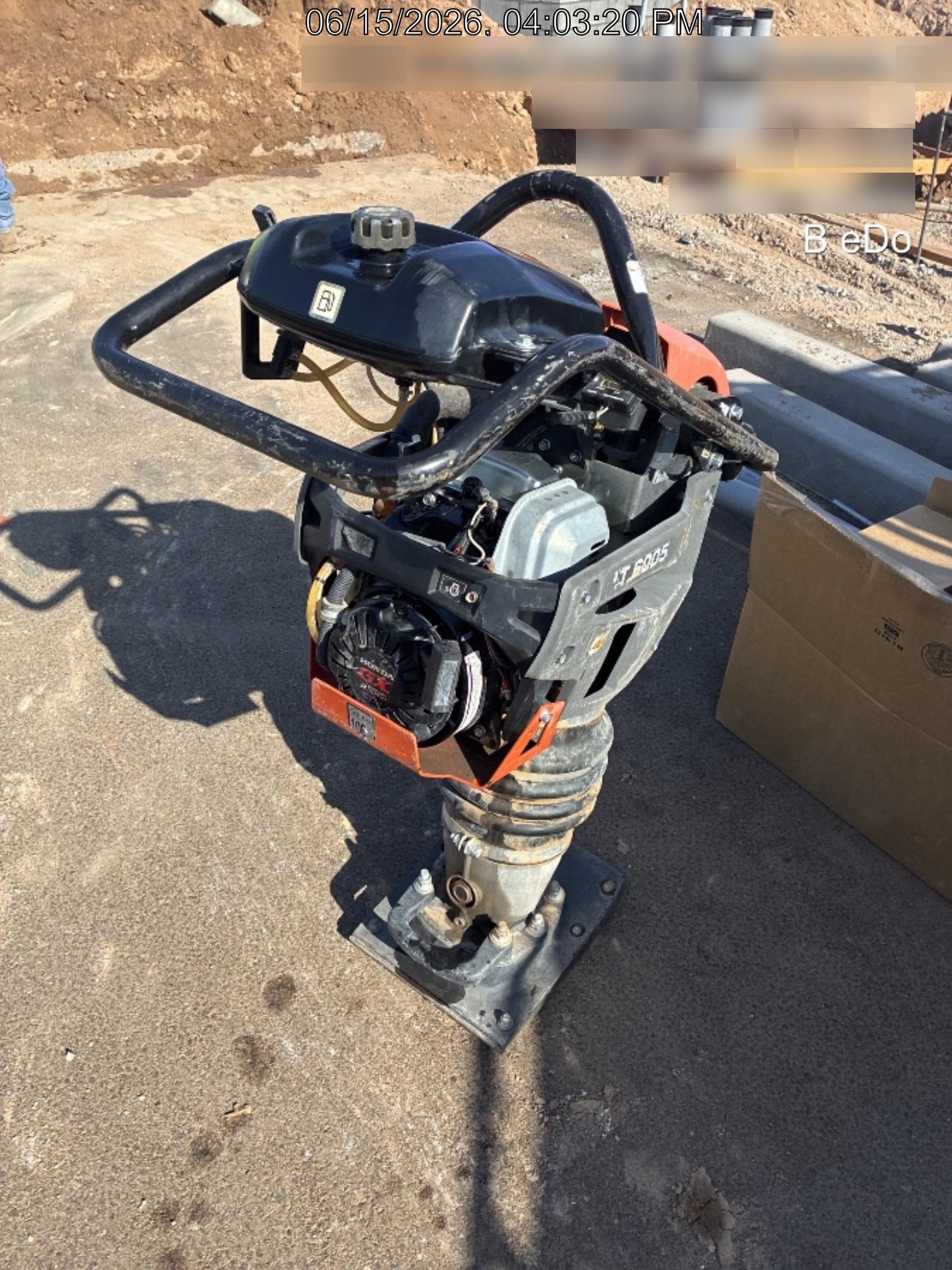 2025 HUSQVARNA LT6005
