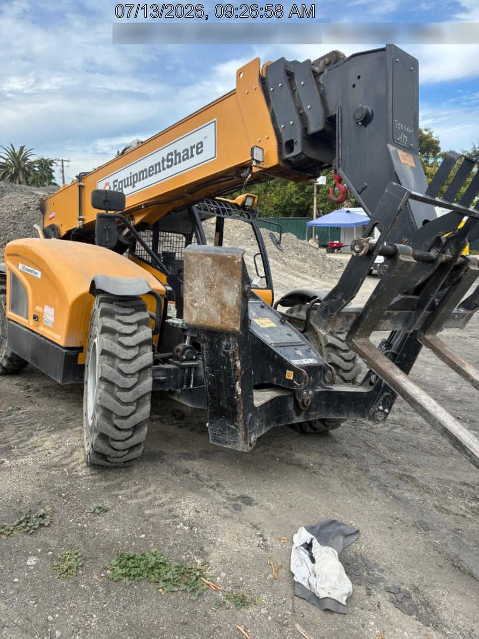 2022 SANY STH1056