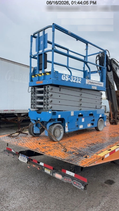 2022 GENIE GS-3232