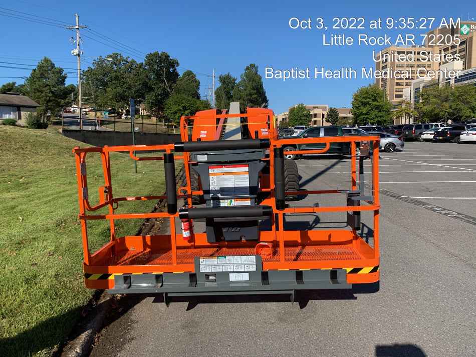 2022 JLG 600S