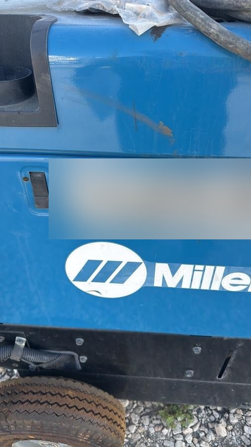 2019 Miller Electric BOBCAT 250 LP/Propane, Running Gear, Tank Bracket, Hose