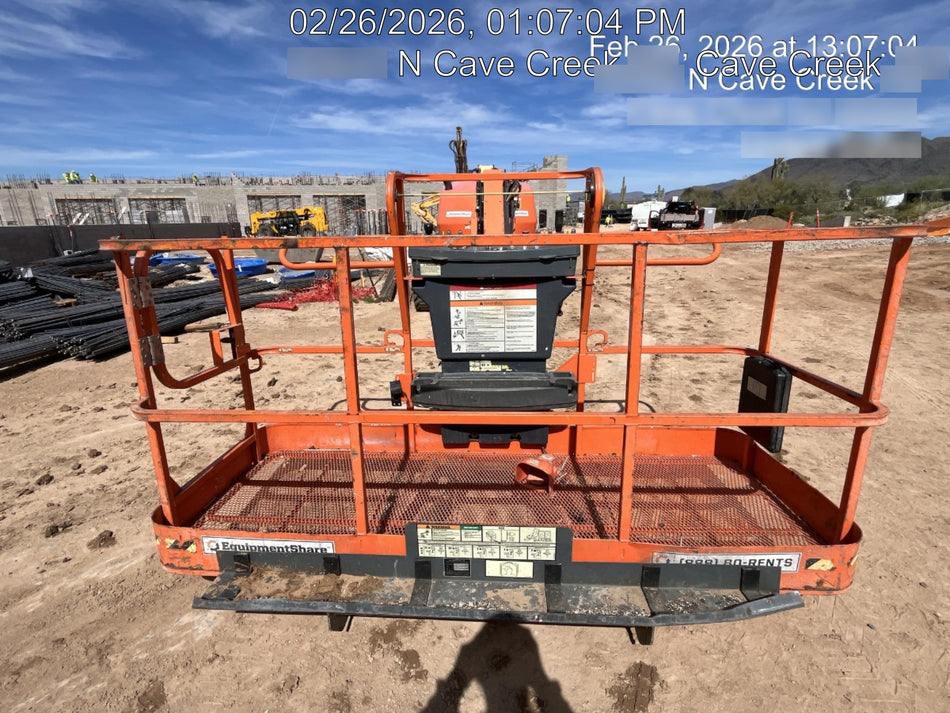 2021 JLG 460SJ