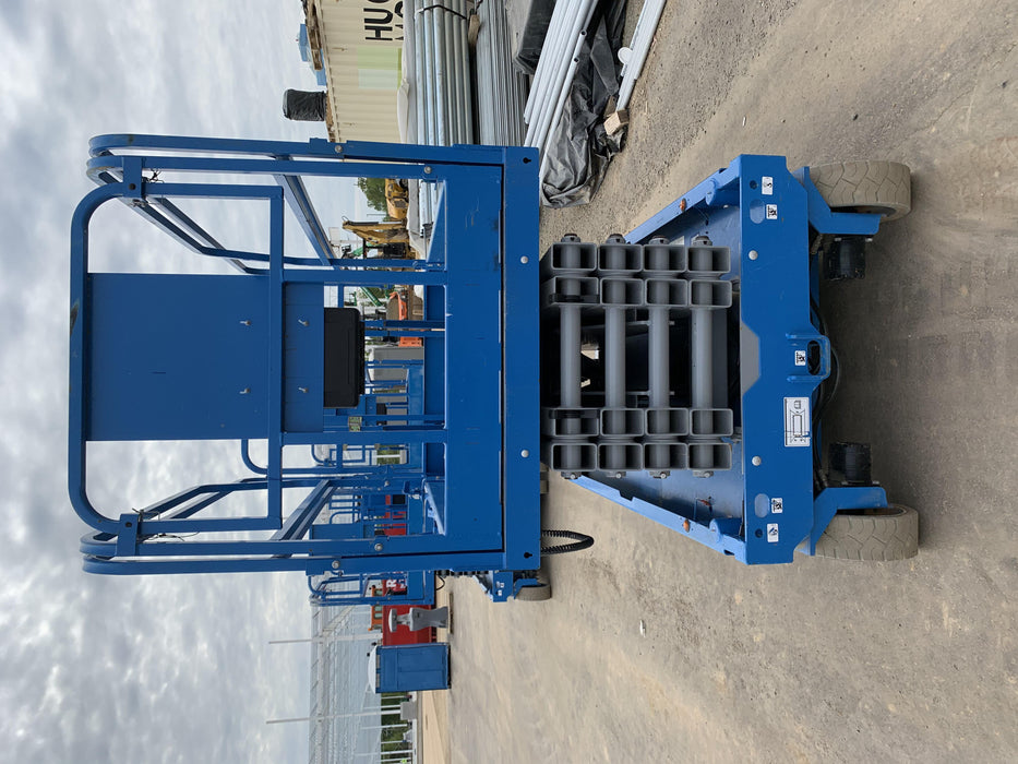 2020 Genie GS-3246 Standard, Folding full height swing gate