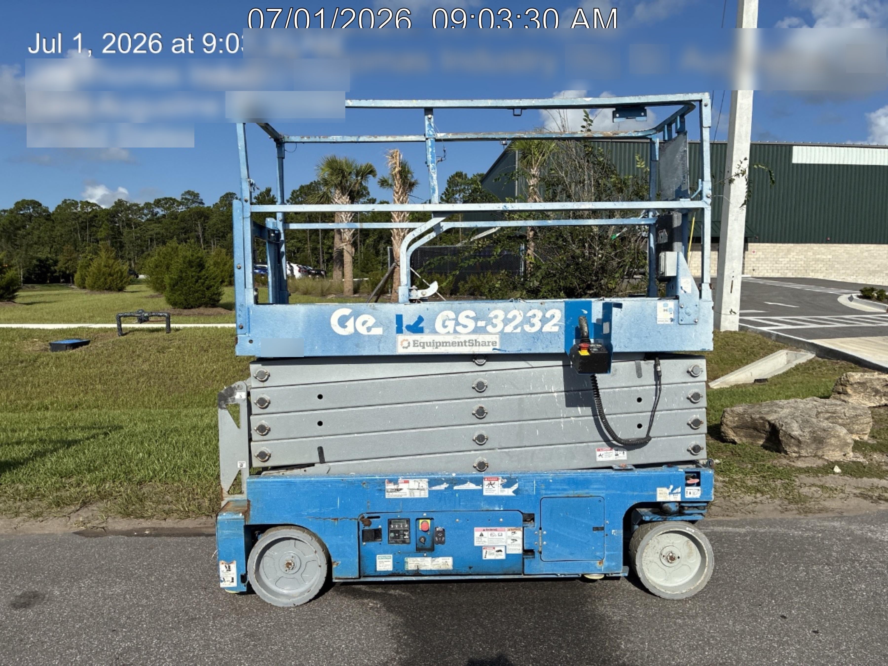 2018 Genie GS-3232 GS-3232 w/Folding rails, Half height swing gate