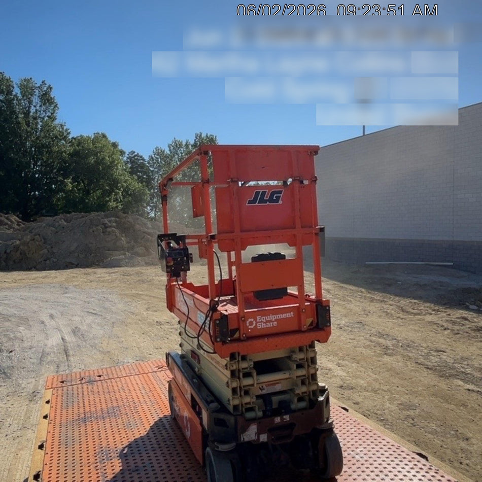 2022 JLG ES1932