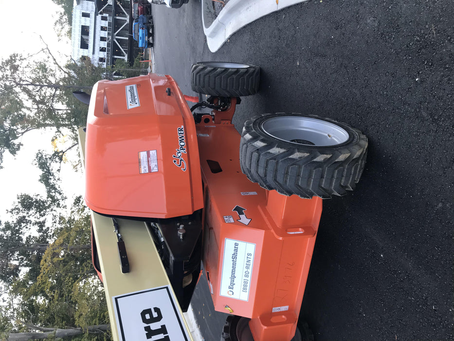 2020 JLG 600S