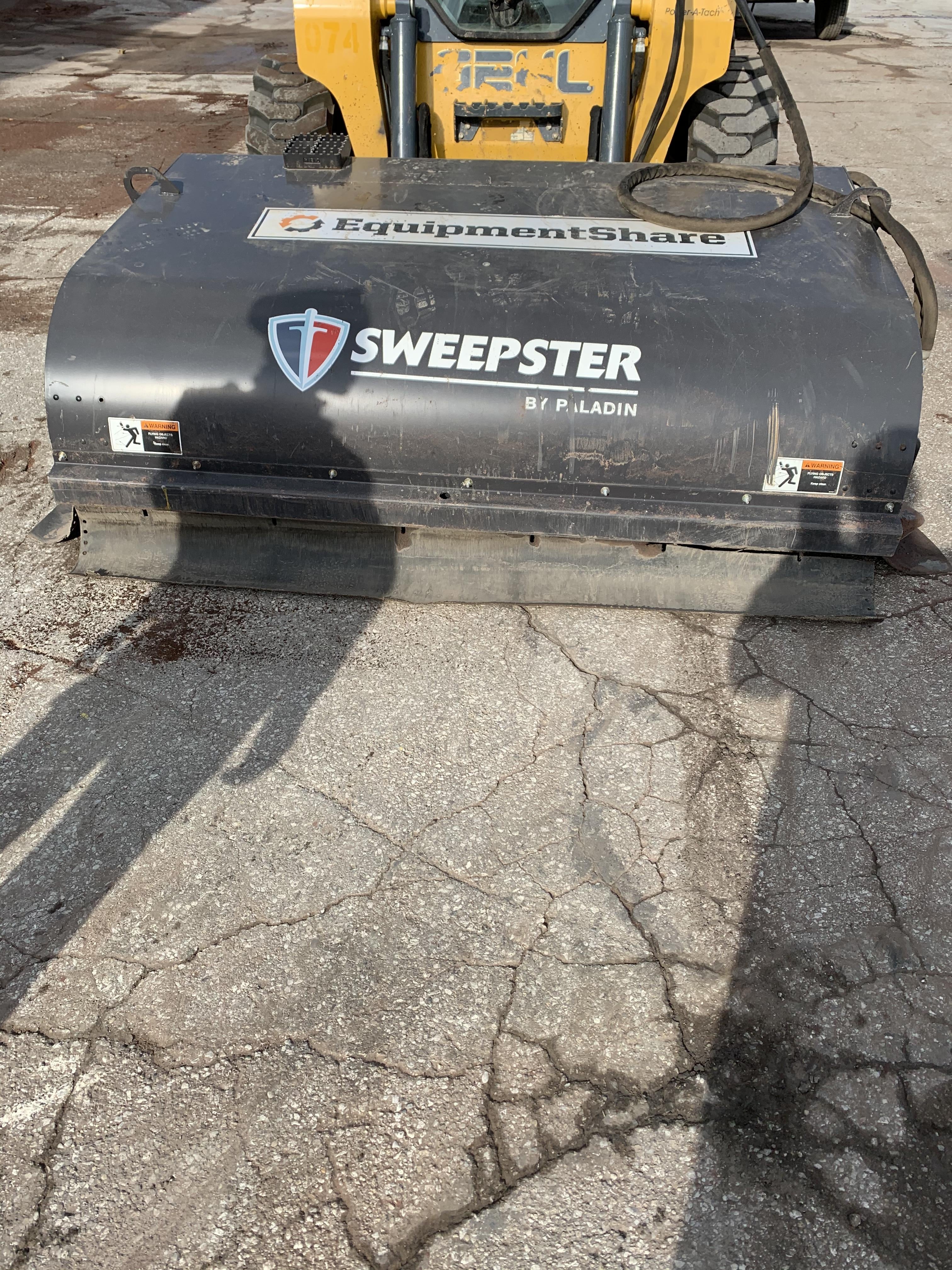 2020 PALADIN Sweepster SB72