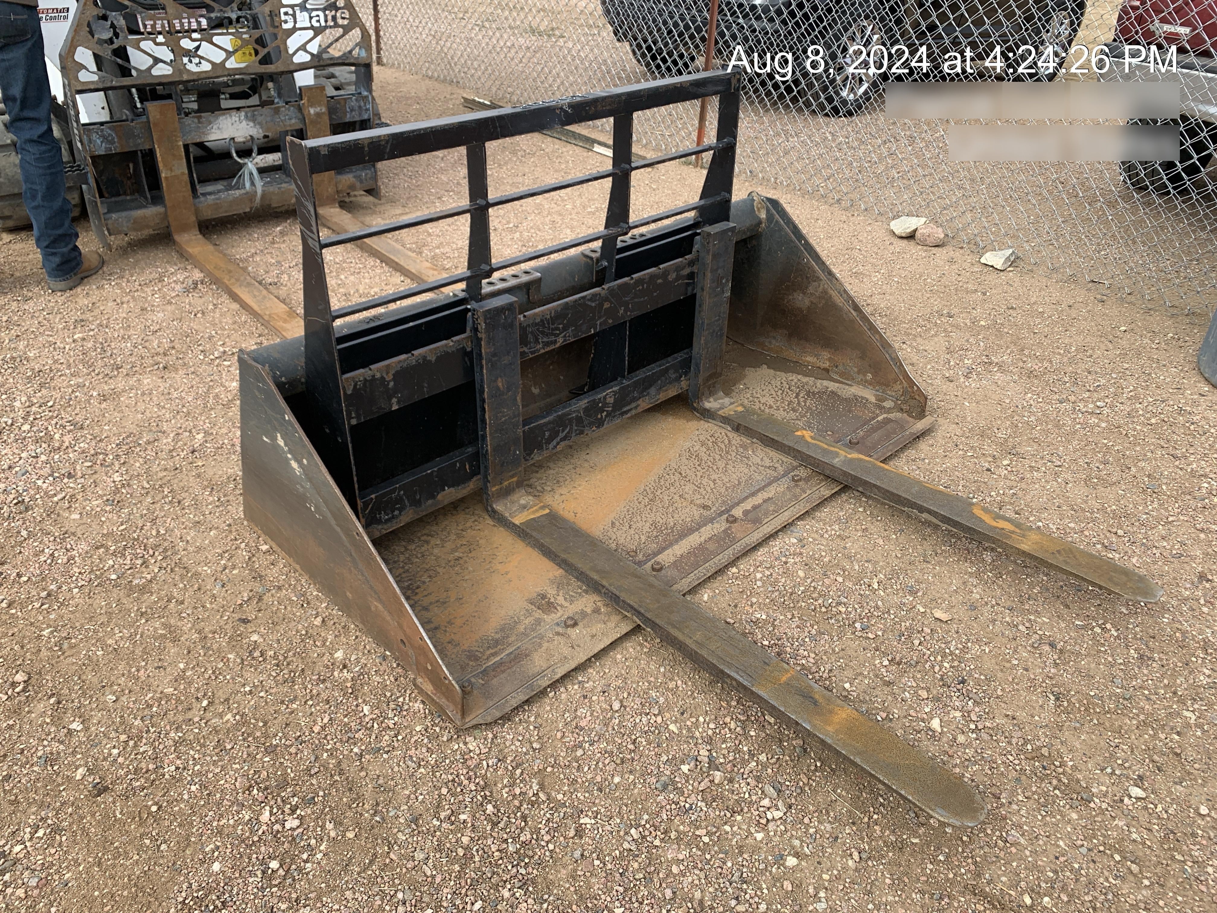 2019 PALADIN 48" Pallet Forks - Paladin
