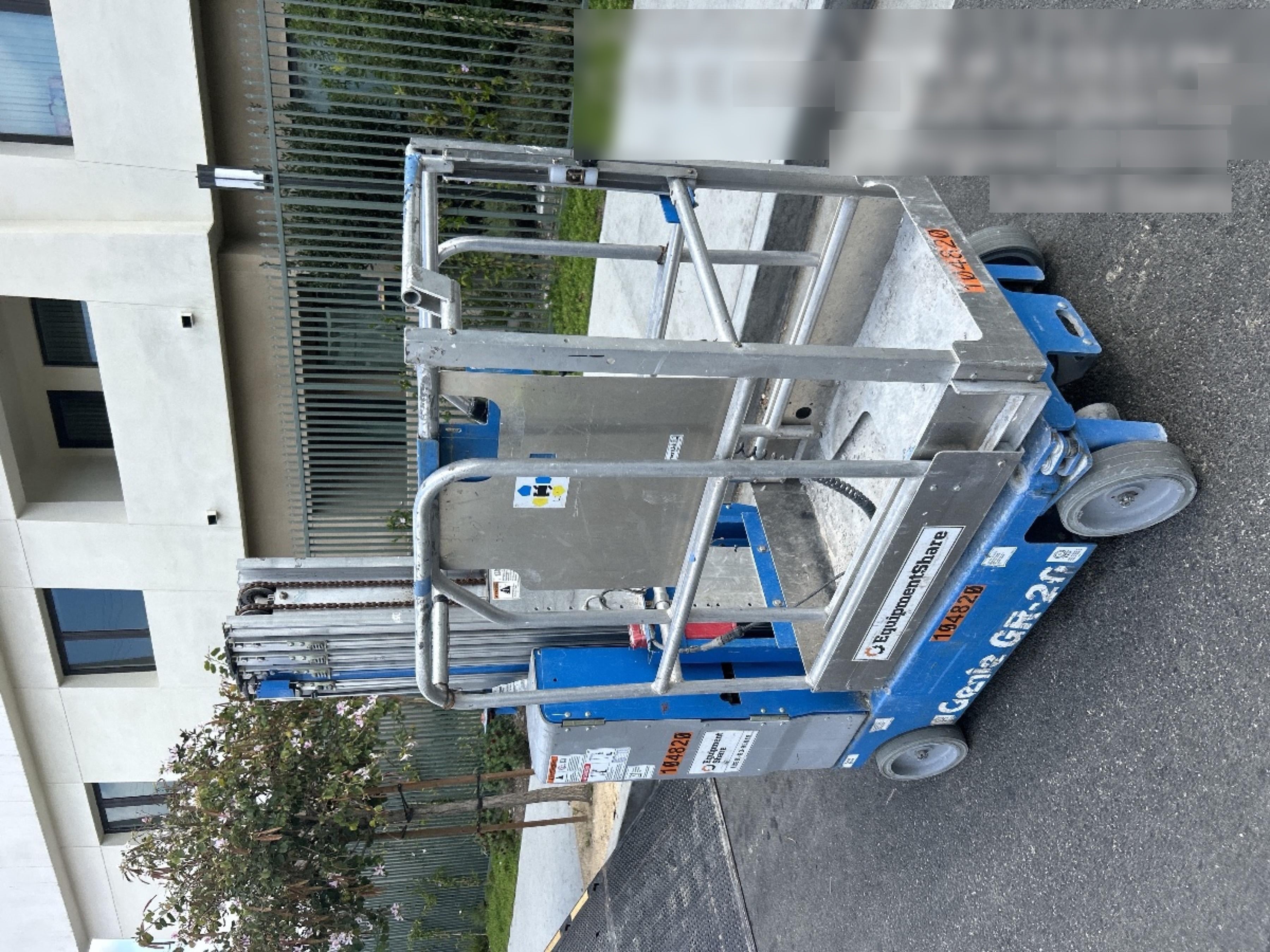 2020 GENIE GR-20