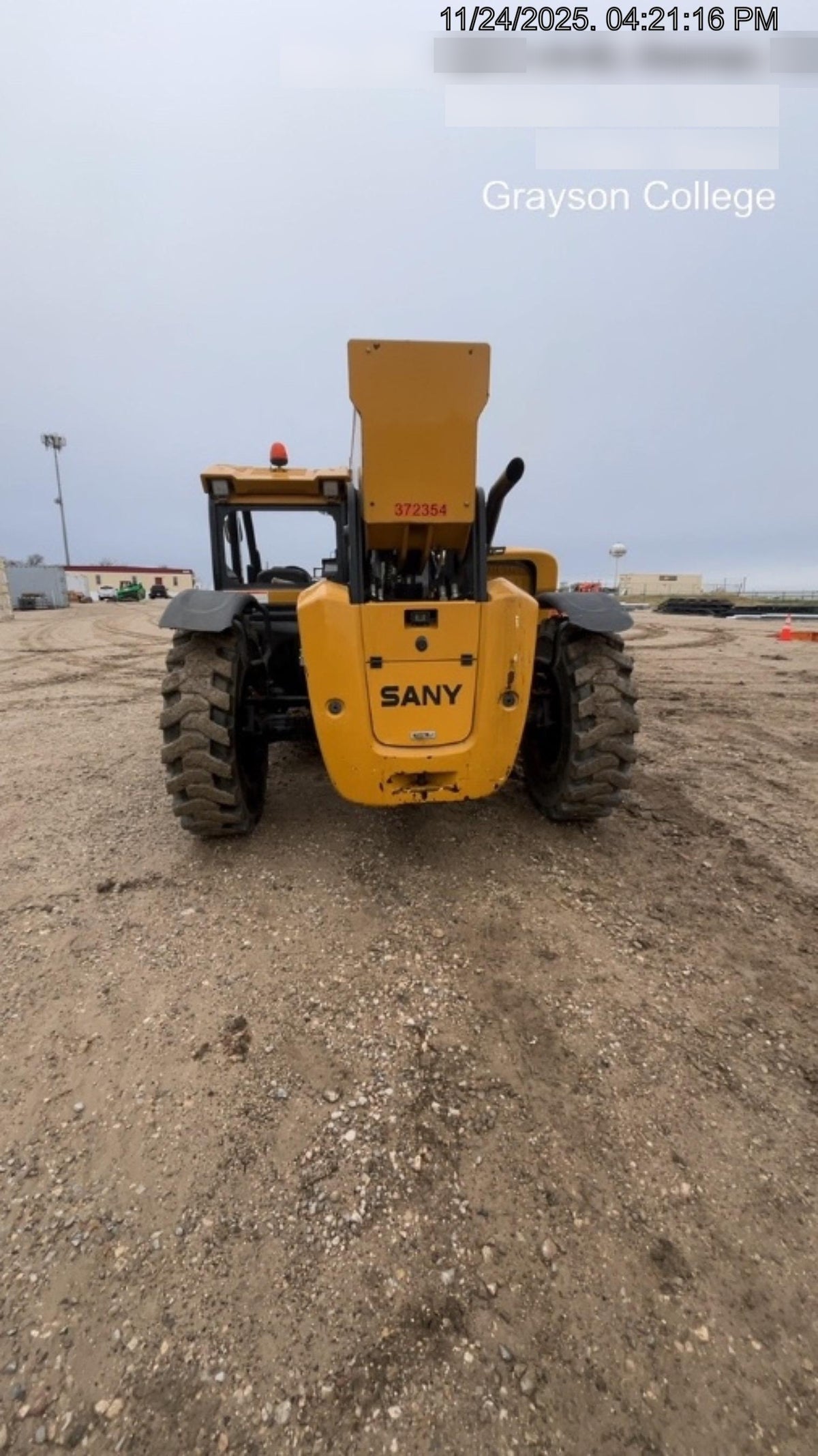 2023 SANY STH1256