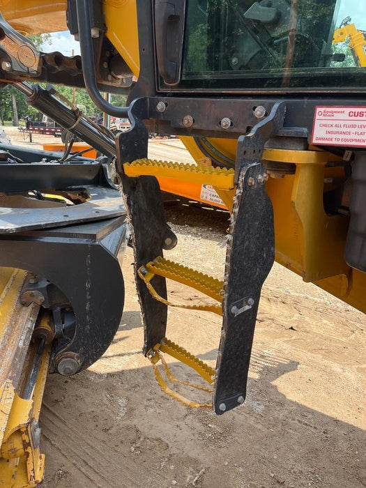 2019 JOHN DEERE 672G